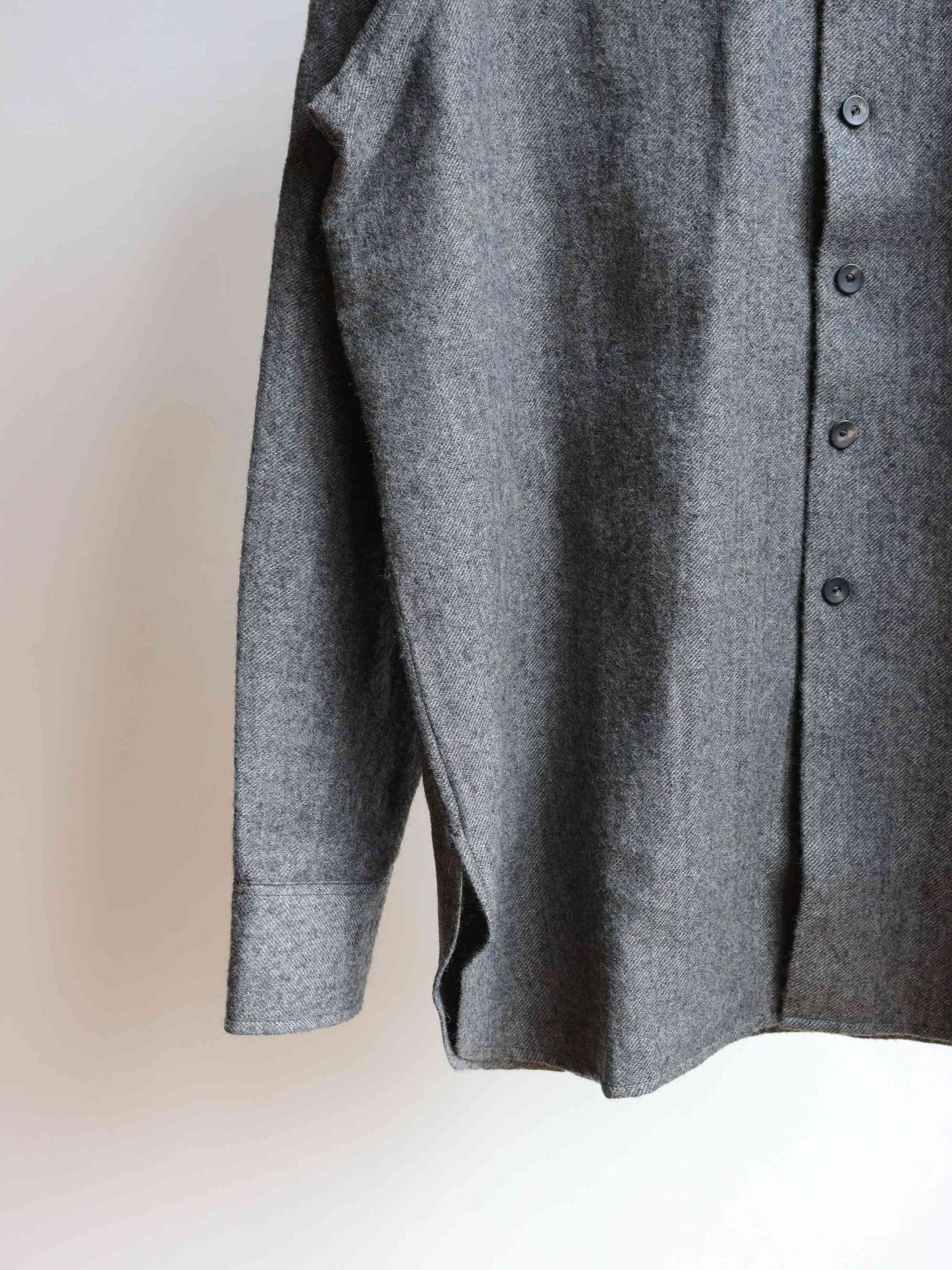 Lot.116 Long-Point Collar Sports Shirts