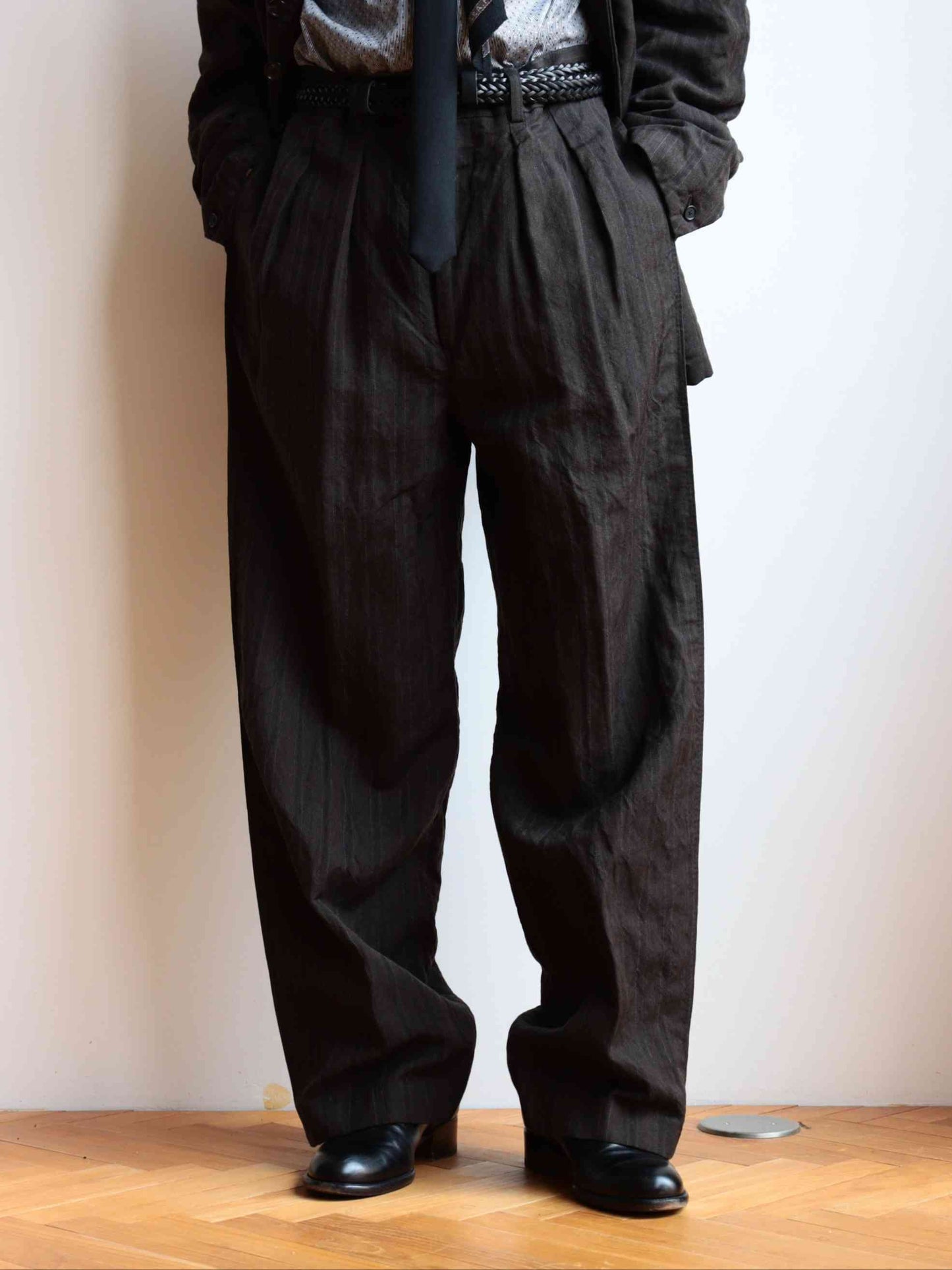 S.SCHENKER / ウールリネンストライプ フライングVトラウザー