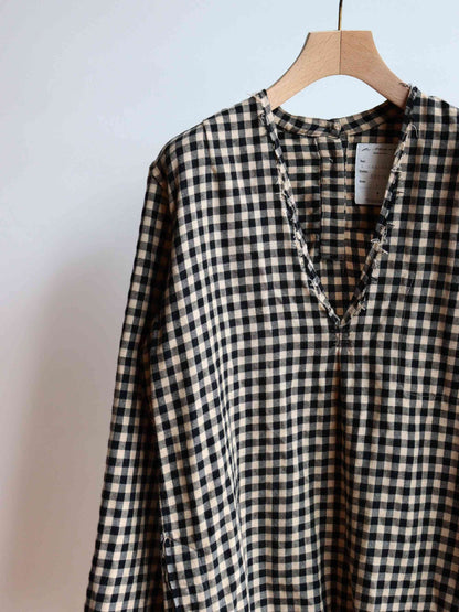 pullover shirt