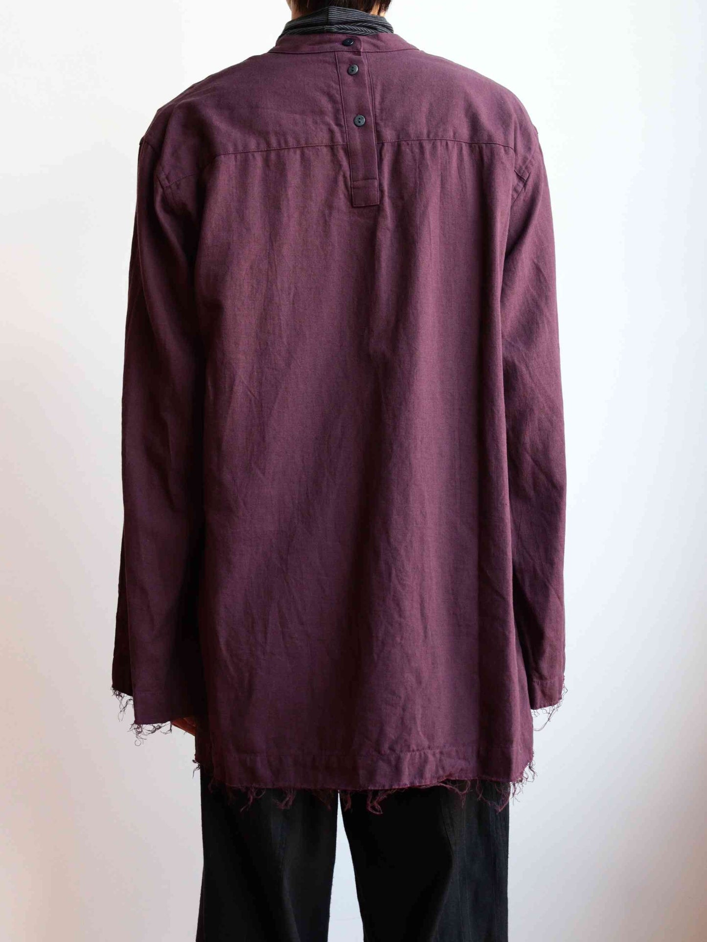 pullover shirt