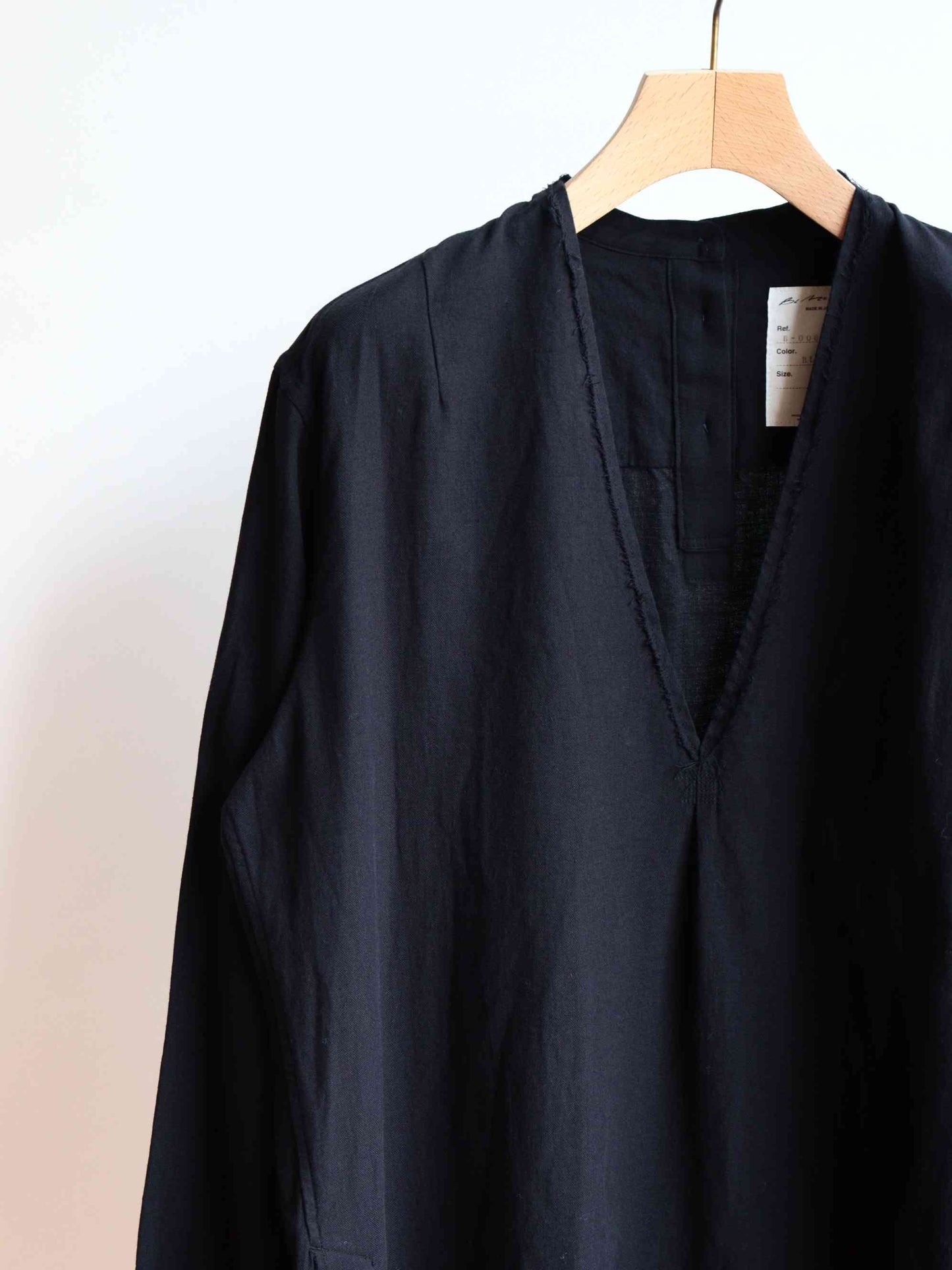 pullover shirt
