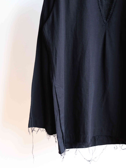pullover shirt