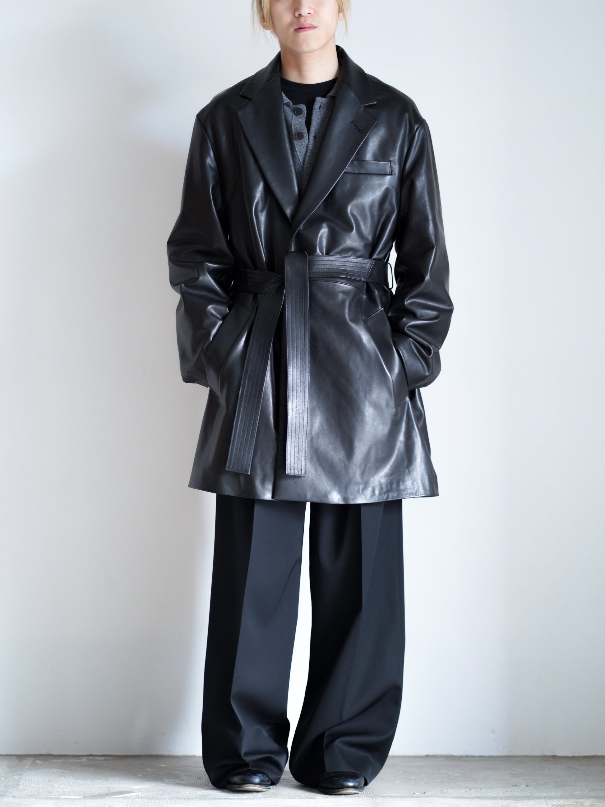 ssstein LAMBS LEATHER HALF COAT  着用画像 全体 通販